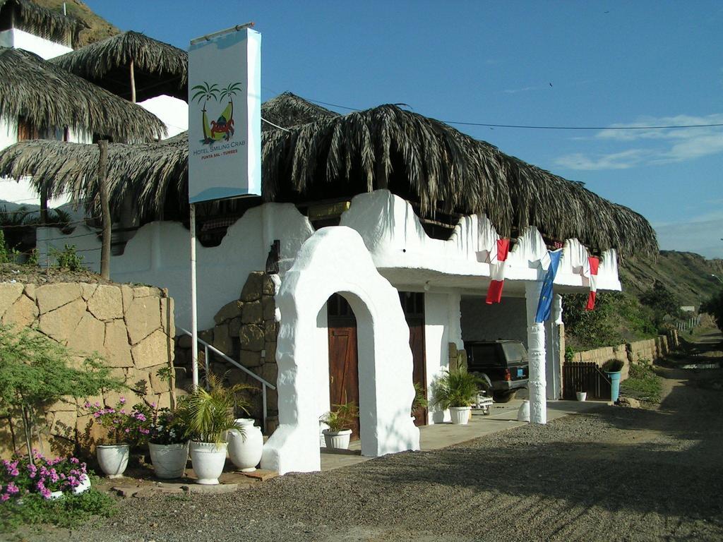 Hotel Smiling Crab Canoas de Punta Sal Exteriör bild